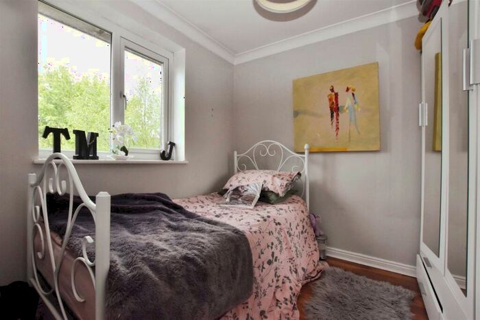 4 Bedroom Detached House For Sale In Sorrel Drive, Hull, HU5