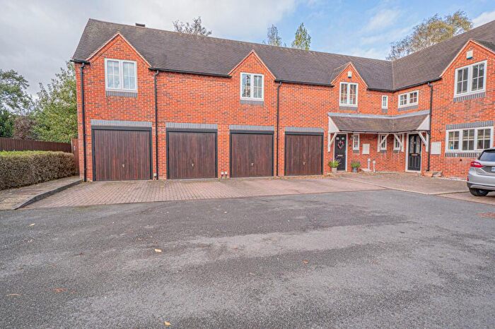 2 Bedroom Semi Detached House For Sale In Tilehouse Green Lane, Knowle, B93