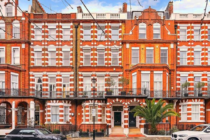2 Bedroom Flat To Rent In Bramham Gardens, South Kensington, SW5
