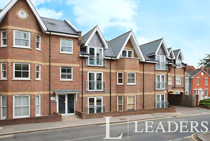 2 Bedroom Apartment To Rent In Watsons Yard, Bishops Stortford, CM23