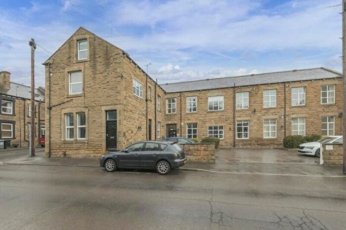 1 Bedroom Flat To Rent In Clough Street, Morley, Leeds, LS27