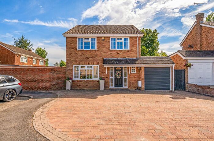 4 Bedroom Detached House For Sale In Hazelden Close, West Kingsdown, TN15