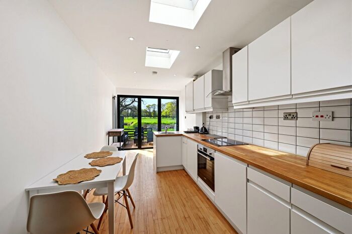 2 Bedroom Maisonette To Rent In Perth Close, London, SW20