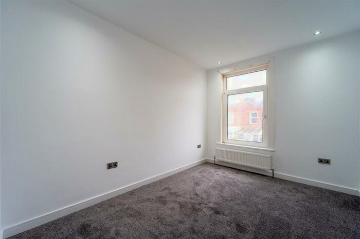 3 Bedroom Terraced House To Rent In Carnarvon Road, Portsmouth, PO2