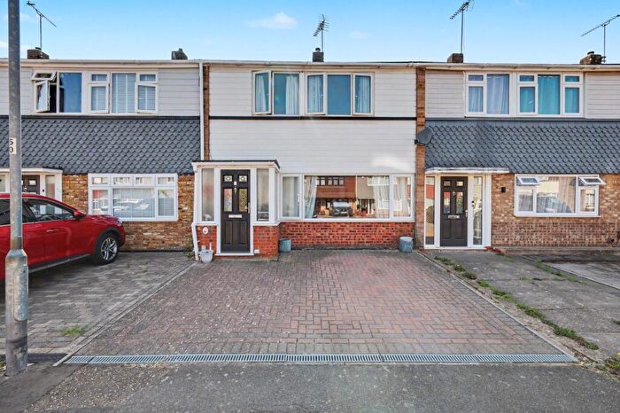 3 Bedroom Terraced House For Sale In Great Knightleys, Basildon, Essex, SS15