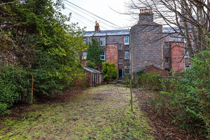 1 Bedroom Flat For Sale In Albyn Grove, Aberdeen, AB10