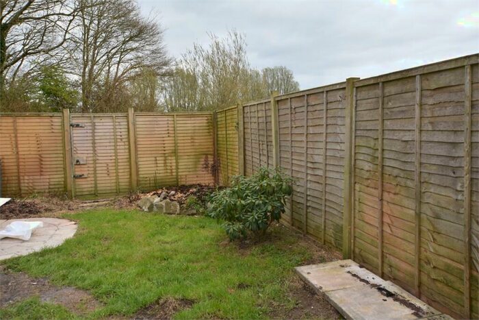 4 Bedroom Semi-Detached House To Rent In Claremont Gardens, Clevedon, BS21