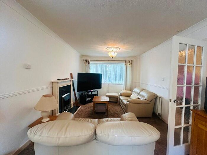 3 Bedroom End Of Terrace House For Sale In Broad Dean, Eaglestone, MK6