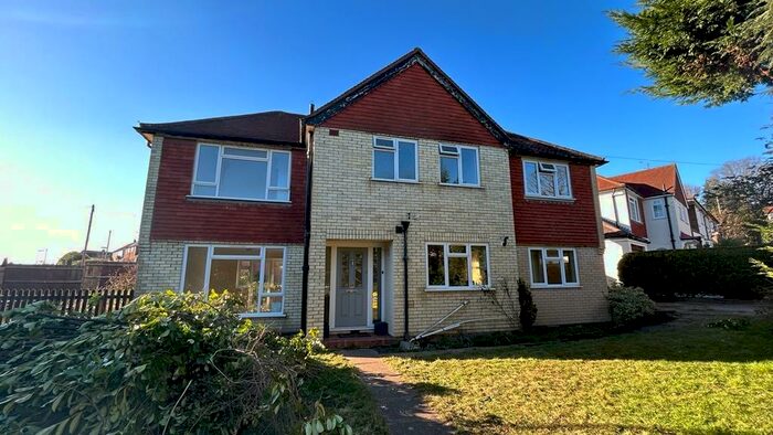 5 Bedroom Detached House To Rent In Meadway, Frimley, Camberley, Surrey, GU16