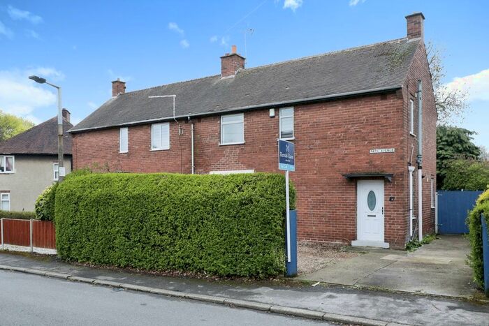 3 Bedroom Semi-Detached House To Rent In Park Avenue, Dinnington, Sheffield, South Yorkshire, S25