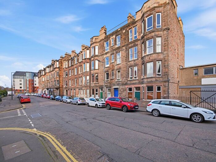 1 Bedroom Flat For Sale In () Albion Road, Edinburgh, EH7