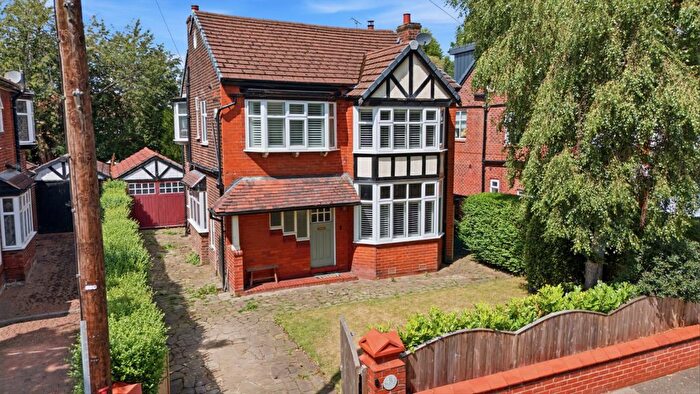 3 Bedroom Detached House For Sale In Sandhurst Avenue, West Didsbury, Manchester, M20