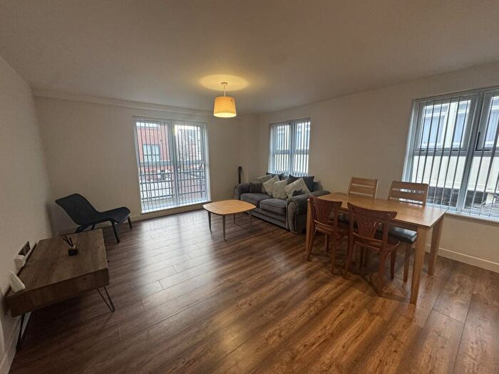 1 Bedroom Apartment To Rent In Queens Road, Coventry, CV1