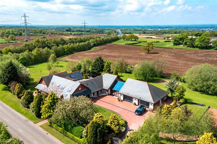 5 Bedroom Detached House For Sale In Sandy Lane, Brindle, Lancashire, PR6