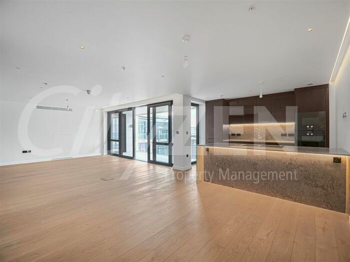 3 Bedroom Flat To Rent In Upper Thames Street, London, EC4V