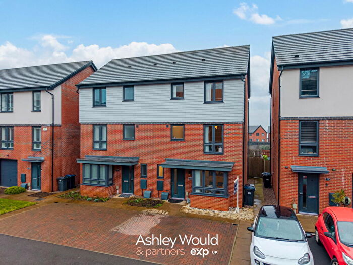 4 Bedroom Semi Detached House For Sale In Rednall, B31