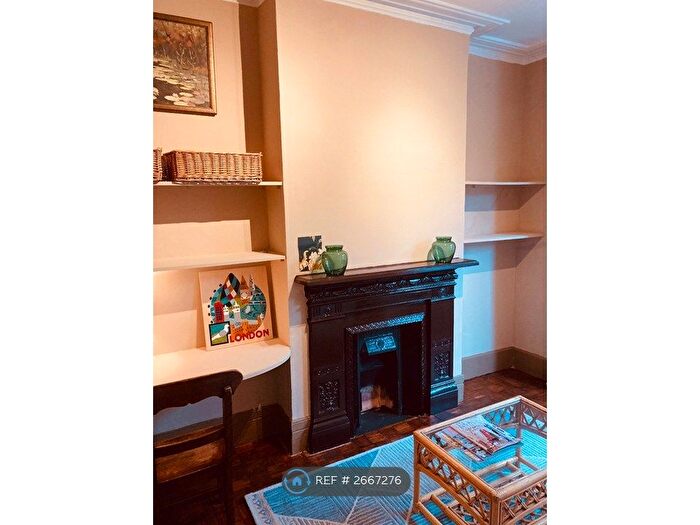 1 Bedroom Flat To Rent In Wimbart Road, London, SW2
