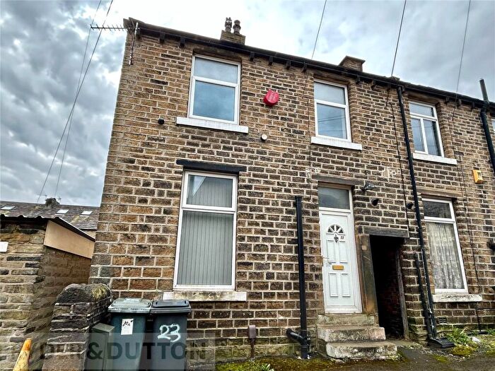 2 Bedroom End Of Terrace House To Rent In Baker Street, Huddersfield, West Yorkshire, HD3