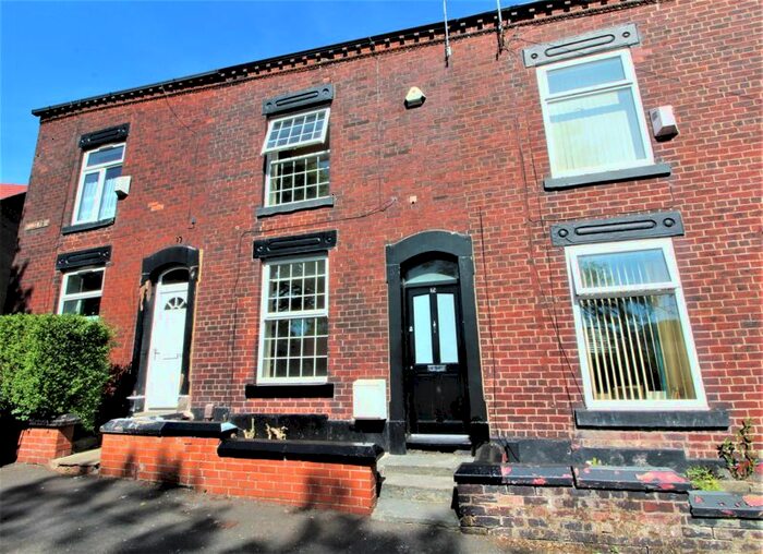 3 Bedroom Terraced House To Rent In Equitable Street, Oldham, OL4