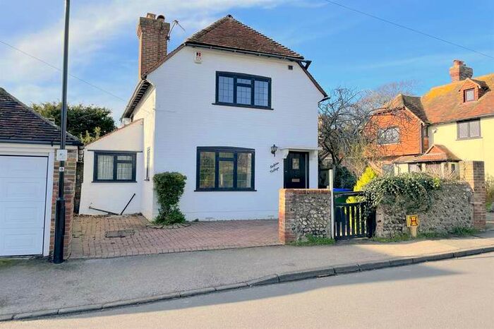 2 Bedroom House To Rent In Blatchington Hill, BN25