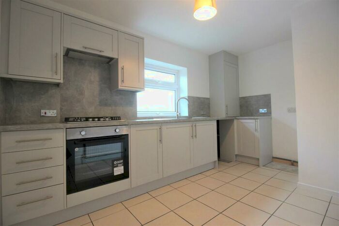 1 Bedroom Flat To Rent In Felixstowe Road, Abbey Wood, London, SE2