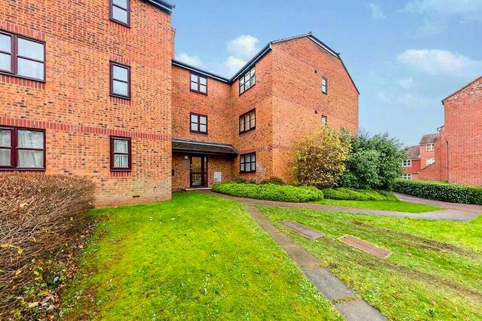 Apartment To Rent In Marmet Avenue, Letchworth Garden City, Hertfordshire, SG6