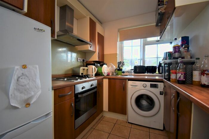 1 Bedroom Flat To Rent In Waters Road, London, SE6
