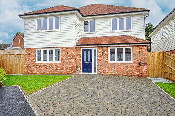 5 Bedroom Detached House For Sale In Hollington Park Road, St. Leonards-On-Sea, TN38