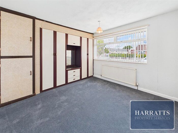 2 Bedroom Detached Bungalow For Sale In Tragan Drive, Stockport, SK2