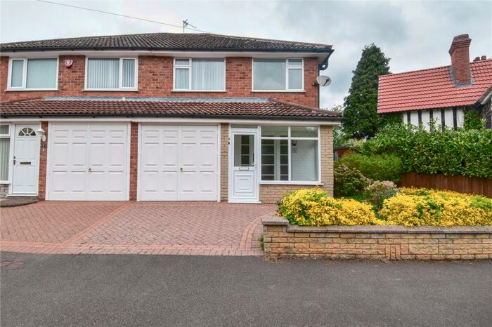 3 Bedroom Semi-Detached House To Rent In Hewell Close, Birmingham, West Midlands, B31