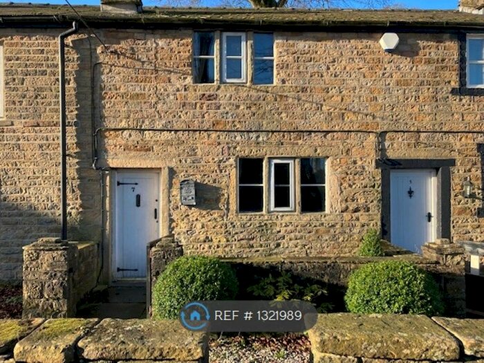 2 Bedroom Terraced House To Rent In Overhouses, Turton, Bolton BL7