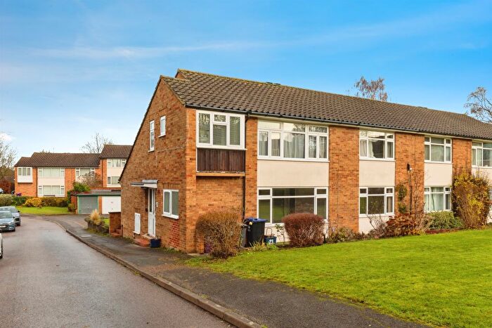 2 Bedroom Maisonette For Sale In Icknield Green, Letchworth Garden City, SG6