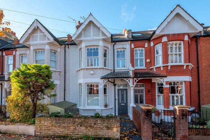 5 Bedroom Property To Rent In Engadine Street, Southfields, London, SW18