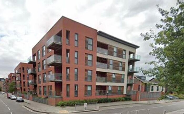 2 Bedroom Apartment To Rent In Bell Barn Road, B15