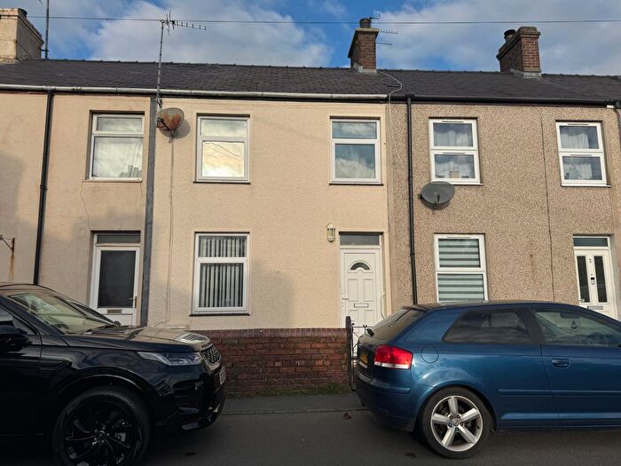2 Bedroom Terraced House To Rent In Ffordd Penmynydd, Llanfair Pwllgwyngyll, LL61