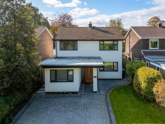 4 Bedroom Detached House For Sale In School Lane, Fulford, York, YO10