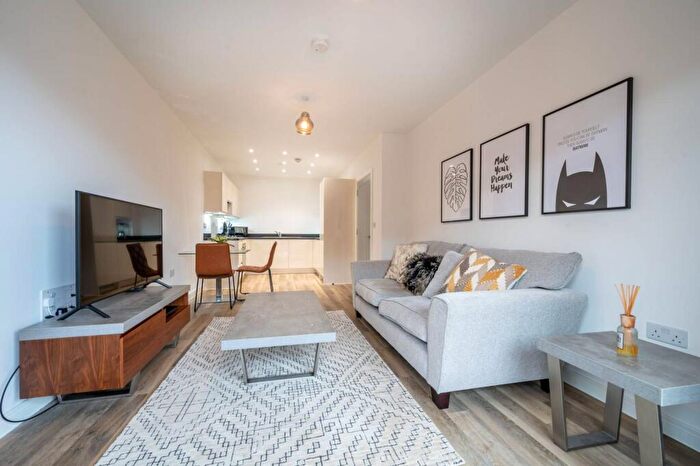 1 Bedroom Flat To Rent In Wey Corner, Guildford, , Guildford, GU1