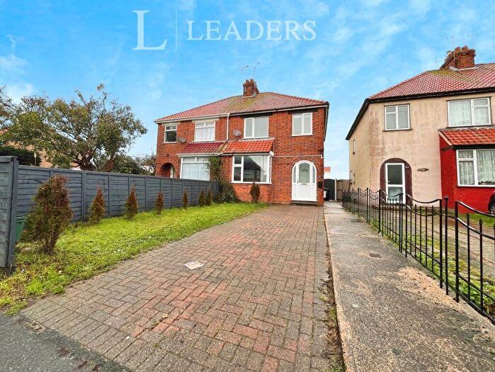 3 Bedroom Semi-Detached House To Rent In Coppins Road, Clacton-on-Sea, Essex, CO15