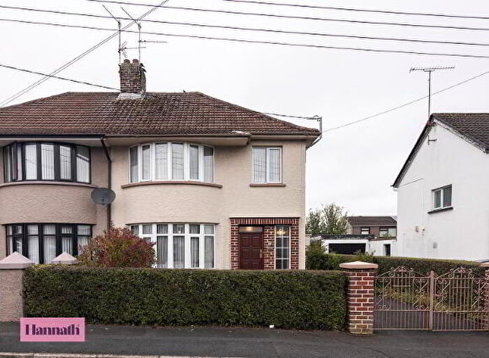 3 Bedroom Semi-Detached House For Sale In Oakleigh Park, Craigavon, BT62