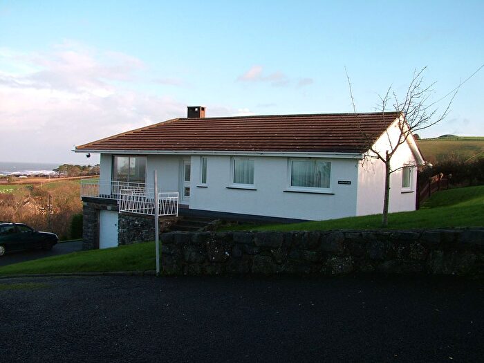 4 Bedroom Bungalow To Rent In Stryd Y Ysgol, Llanon, SY23
