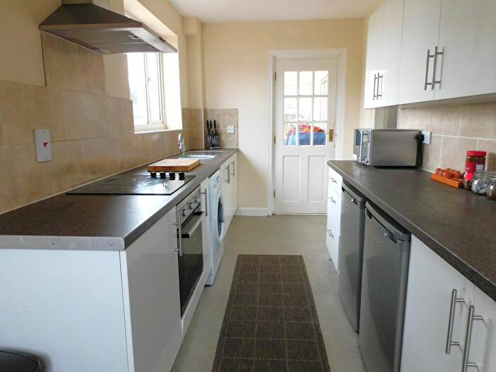 2 Bedroom Detached House For Sale In Washway Road, Saracen's Head, PE12