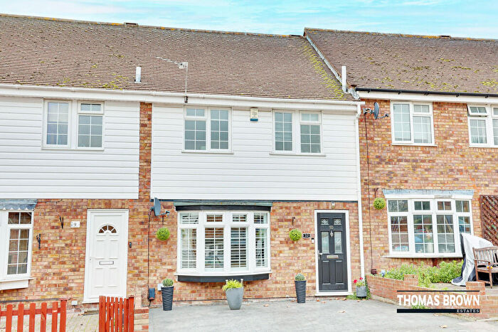 3 Bedroom Terraced House For Sale In Gardiner Close, Orpington, BR5