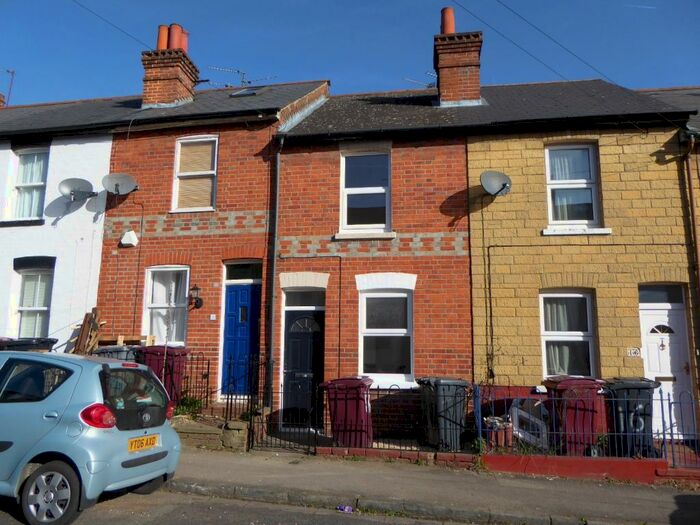2 Bedroom Terraced House To Rent In Edgehill Street, Reading, RG1