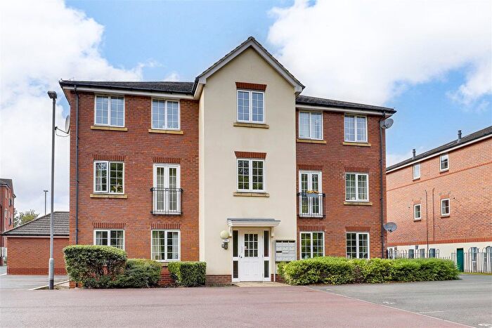 2 Bedroom Flat For Sale In Stavely Way, Gamston, Nottinghamshire, NG2