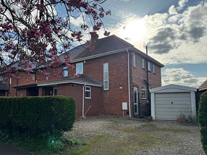 2 Bedroom Semi-Detached House For Sale In Dene Road, Cottingham, HU16