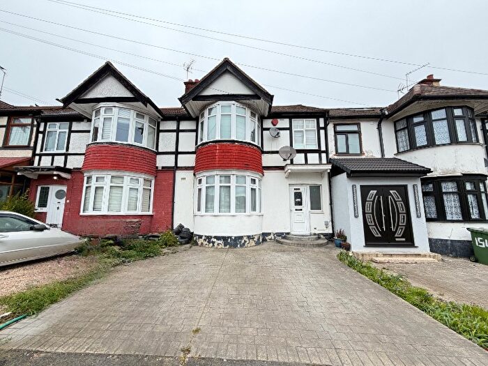 3 Bedroom Terraced House For Sale In Christchurch Avenue, Harrow, HA3