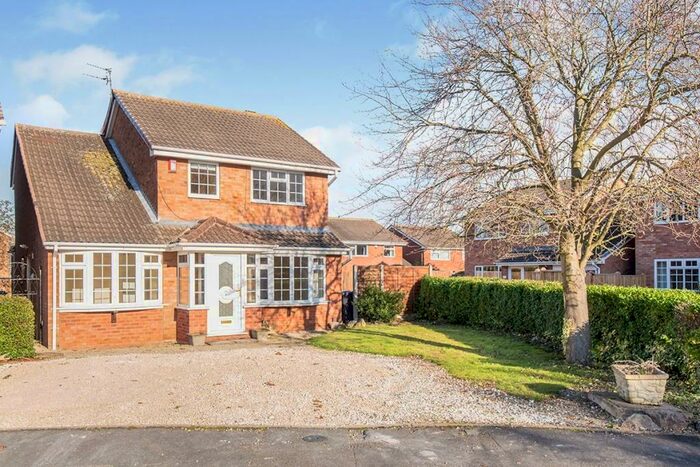 4 Bedroom Detached House To Rent In Gladstone Close, Hinckley, Leicestershire, LE10