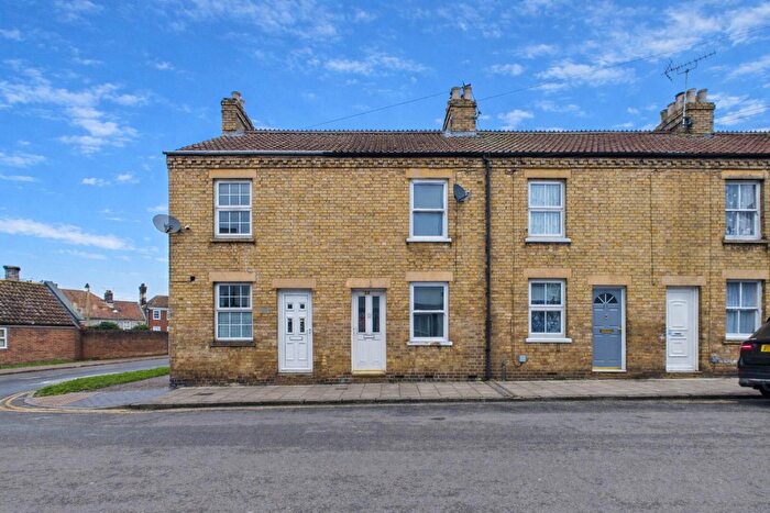 2 Bedroom Terraced House For Sale In Castle Street, Thetford, IP24