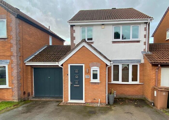 3 Bedroom Detached House To Rent In Kingsland Road, Stone, ST15