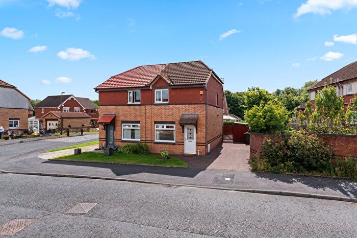 2 Bedroom Semi-Detached House For Sale In Union Place, Brightons, FK2